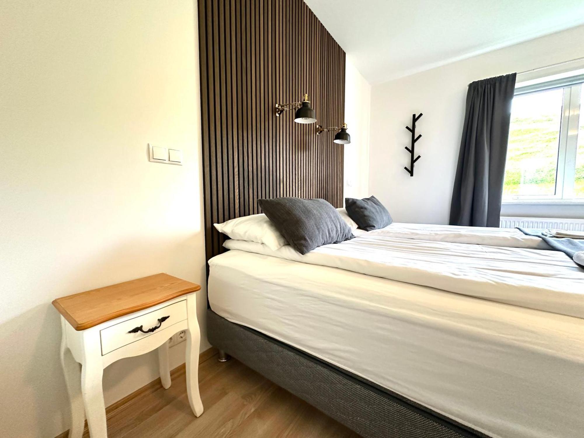 Guesthouse Brunahlith Athaldalur エクステリア 写真